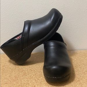 Sanita black clogs